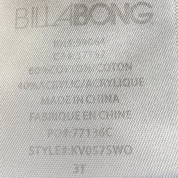 🧸Billabong Toddler Crewneck Sweater – Size 3T  Cute, Cozy & Fashion-Forward - Picture 10 of 10